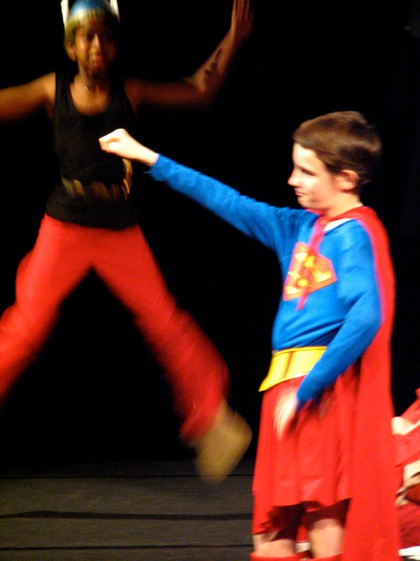 superman-tente-ses-supers-pouvoirs-a-voir